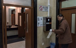 Khách Việt bối rối khi đi vệ sinh ở Trung Quốc: "Ở đây không có thứ quen thuộc tôi vẫn dùng hàng ngày"