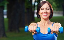 Làm 6 việc này khi tập thể dục, sau 50 tuổi bạn sẽ vẫn giữ được vóc dáng trẻ trung