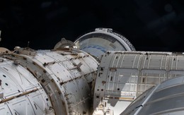 Boeing tiếp tục vướng bê bối: Đưa thành công phi hành gia NASA tới Trạm vũ trụ nhưng hiện... chưa thể đưa quay về Trái Đất