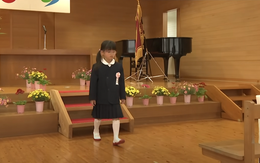 Thú vị lễ khai giảng kỳ lạ nhất Nhật Bản: Toàn trường chỉ có duy nhất 1 học sinh nhập học