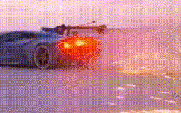 Quay video trực thăng bắn pháo hoa vào Lamborghini câu view, YouTuber đối mặt án phạt nặng bất ngờ: 10 năm tù giam