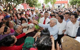 Tổng Bí thư Nguyễn Phú Trọng - Nhà lãnh đạo được nhân dân yêu mến