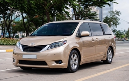 Toyota Sienna 2012 rao bán hơn 1,2 tỷ đồng: MPV gia đình giá ngang Kia Carnival nhưng to hơn, riêng nội thất độ hết 400 triệu