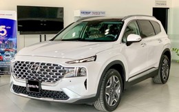 Đại lý xả kho để đón bản mới, khách mua Hyundai SantaFe tiết kiệm thêm gần 60 triệu đồng