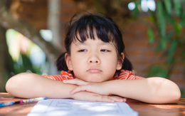 Đừng để con mình hình thành 5 thói quen xấu này trong dịp nghỉ hè