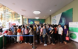 Manulife tổ chức tầm soát vi khuẩn HP miễn phí cho người dân Hà Nội