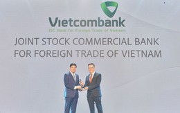 HR ASIA vinh danh Vietcombank tại hạng mục "Nơi làm việc tốt nhất châu Á"