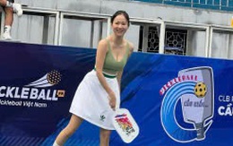 Lên đồ đi tập Pickleball 7 ngày, mẹ 1 con khiến cư dân mạng "rung rinh" vì quá trẻ trung, vóc dáng đáng mơ ước