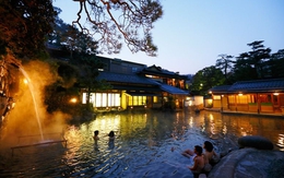 Hưởng thụ như người Nhật: Đem liệu pháp onsen nhân tạo vào nhà để thư giãn, chữa lành