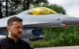 Tổng thống Ukraine cách chức tư lệnh không quân sau vụ rơi tiêm kích F-16