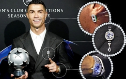 Ronaldo mang theo phụ kiện 200 tỷ khi đi “bấm nút”, đắt giá nhất là một vật nhỏ bé cài trên áo