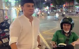 Một nam NSƯT: "Tôi xin lỗi mọi người, tôi ngồi trên ô tô mà khóc lã chã"