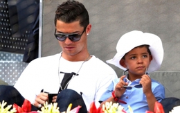 Mẹ của các con nhà Ronaldo là ai?