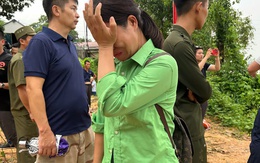 Vụ sập cầu Phong Châu: Vợ chồng tài xế mới gọi điện cho nhau, 30 phút sau thì mất liên lạc Vụ sập cầu Phong Châu: Vợ chồng tài xế mới gọi điện cho nhau, 30 phút sau thì mất liên lạc