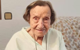 Cụ bà 111 tuổi sống lâu nhất Tây Ban Nha "thề" luôn uống loại thức uống gồm 3 thành phần vào bữa sáng mỗi ngày