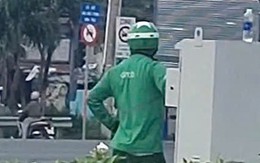 Người mặc áo xe ôm công nghệ nói lý do tự ý điều chỉnh đèn giao thông