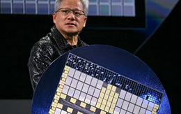 DeepSeek – Cơn sóng thần tới từ Trung Quốc khiến đế chế kinh doanh 3.000 tỷ USD của Nvidia chao đảo, ‘cơn ác mộng’ của Jensen Huang sắp thành hiện thực?