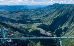 Cầu cao nhất thế giới: Kỳ tích công nghệ giữa 'vết nứt của Trái Đất'