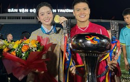 Quang Hải và Chu Thanh Huyền ủng hộ đồng bào khắc phục thiệt hại do bão số 10 Bualoi