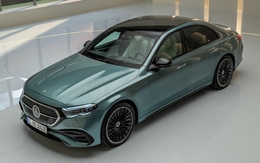 Mercedes-Benz E-Class mới sắp cập bến thị trường Việt