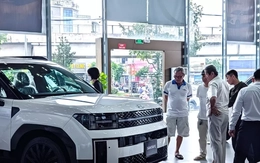 Nguồn cung dư thừa, ô tô trong nước còn giảm giá đến cuối năm?