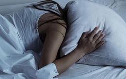 5 hoạt động người EQ thấp hay làm lúc 0h đêm