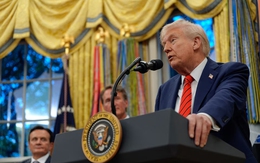 Hàng nghìn nhân viên chính phủ Mỹ bất ngờ bị sa thải, Tổng thống Trump giải thích nguyên nhân