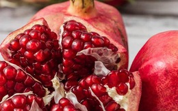 Mua lựu, chuyên gia mách 6 dấu hiệu nhận biết quả hạt đỏ, ngọt lịm, mọng nước