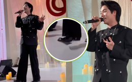 Đức Phúc đi hát đám cưới mà giày “phản chủ” tung cả đế, may đẹp trai hát hay cứu lại càng nhìn càng mê