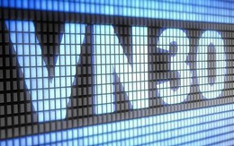 Chỉ số chứng khoán quan trọng của Việt Nam lần đầu vượt 2.000 điểm