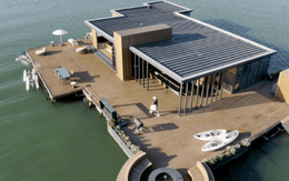 Người đàn ông chi 15 tỷ đồng xây “ốc đảo giữa biển khơi”, cùng gia đình tận hưởng cuộc sống trên biển: Có những việc nếu không làm sau này sẽ không còn cơ hội nữa!