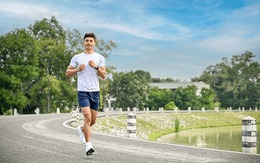 Chàng trai tập thể dục mỗi ngày, ăn uống kỷ luật “chết sững” khi nhận tin bị suy thận, bác sĩ lập tức hỏi: “Anh đã làm gì?”