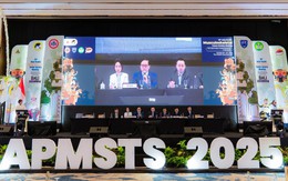 Chuyên gia quốc tế “kinh ngạc” trước bước tiến của Vinmec trong điều trị ung thư xương