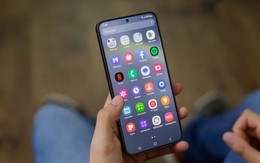 Chúng ta đang sống trong thời đại mà mua điện thoại đắt tiền là "dại dột": Trước có Samsung, giờ là iPhone