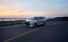 Anh em của Wuling Mini EV chính thức mở bán: MPV có 3 tùy chọn động cơ, phạm vi hoạt động hơn 1.100 km, giá rẻ giật mình chưa đến 300 triệu đồng