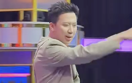 Trấn Thành - Hari Won lén lút