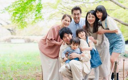 Trong gia đình đông anh chị em, ai là người có cuộc sống hạnh phúc, con cái xuất sắc nhất? Sau 60 tuổi tôi mới có câu trả lời