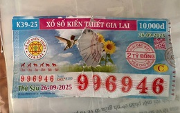 Người phụ hồ làm thủng tờ vé số trúng 2 tỷ đồng, đi nhận thưởng không được: Công ty xổ số nói gì?