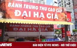 Sát Tết Trung Thu, quầy bánh treo biển đại hạ giá 100.000 đồng/3 chiếc