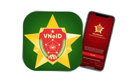 Ứng dụng VNeID hỗ trợ thực hiện những thủ tục hành chính nào trong 25 dịch vụ công không thu hồ sơ giấy từ 1/10?