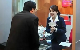 Người đàn ông gửi tiết kiệm 19 tỷ đồng, 1 năm sau tất toán, lĩnh lãi 560 triệu đồng thì sững sờ: ngân hàng thông báo "sổ tiết kiệm này là giả"