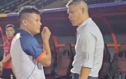 Công Vinh lộ diện