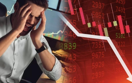 Khối ngoại tiếp đà bán ròng trong phiên VN-Index giảm kỷ lục, một mã bị "xả" gần 700 tỷ đồng