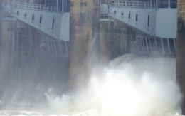 Thủy điện lớn nhất miền Nam tiếp tục xả lũ vào ngày mai