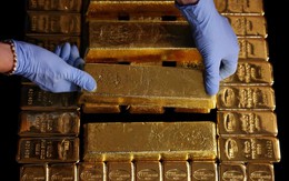 Nước từng giữ cả 1 tỷ USD vàng trong kho, nay giá vàng đạt đỉnh thì không còn chút nào