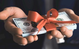 Một ngân hàng buộc các nhân viên trả lại tiền thưởng Tết trong 3 năm qua: Cơn sóng ngược trong giới tài chính Trung Quốc