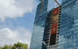 Căn chung cư 4 phòng ngủ giá 62 tỷ đồng khiến dân tình choáng váng: View thẳng ra Nhà thờ Đức Bà, riêng phòng khách đã rộng ngang 1 căn hộ tầm trung