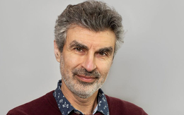 Cha đẻ của AI kêu gọi cấm phát triển siêu AI