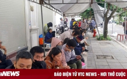 Nhà ở xã hội Đông Anh: Chủ đầu tư dựng nhà bạt cho dân xếp hàng nộp hồ sơ