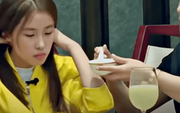 “Em bé khổng lồ” 16 tuổi vẫn được bảo mẫu bón cơm, cắt móng chân, tiêu vặt gần 200 triệu đồng/ngày hiện giờ ra sao?